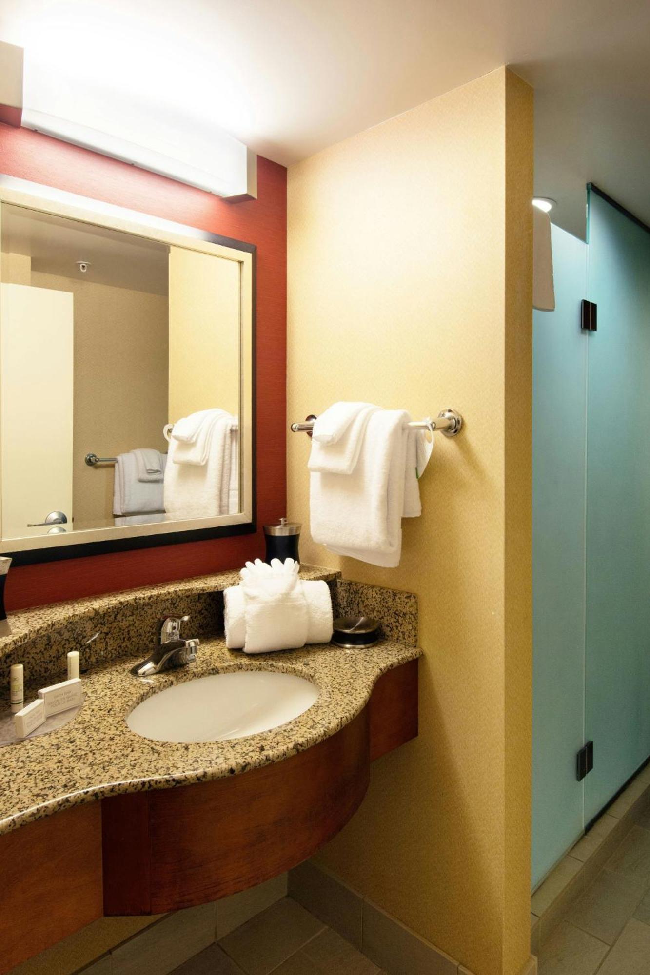 Courtyard By Marriott Canton North Canton Dış mekan fotoğraf