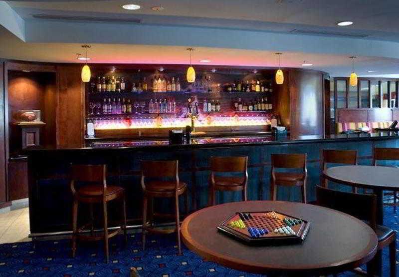 Courtyard By Marriott Canton North Canton Restoran fotoğraf