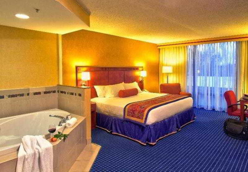 Courtyard By Marriott Canton North Canton Dış mekan fotoğraf